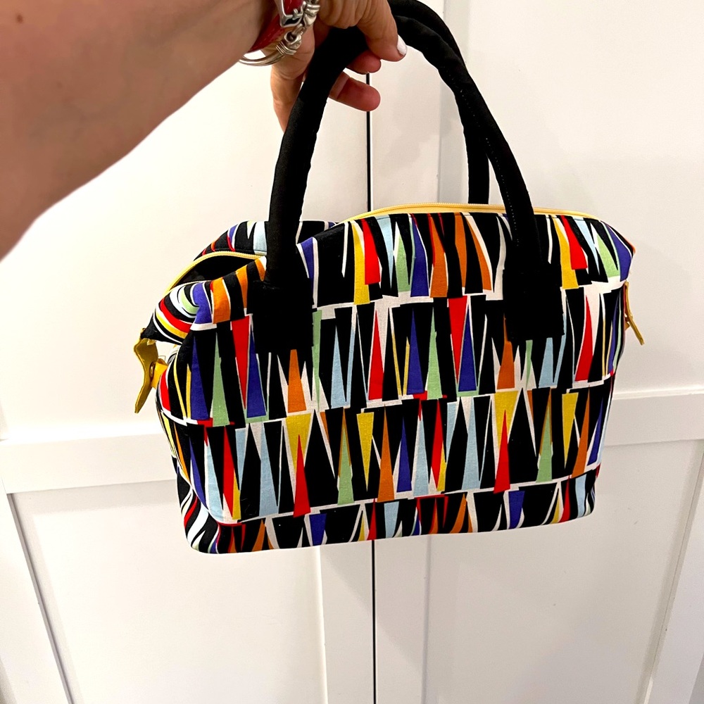Fabric purse satchel bag light as a feather mix color no bran new